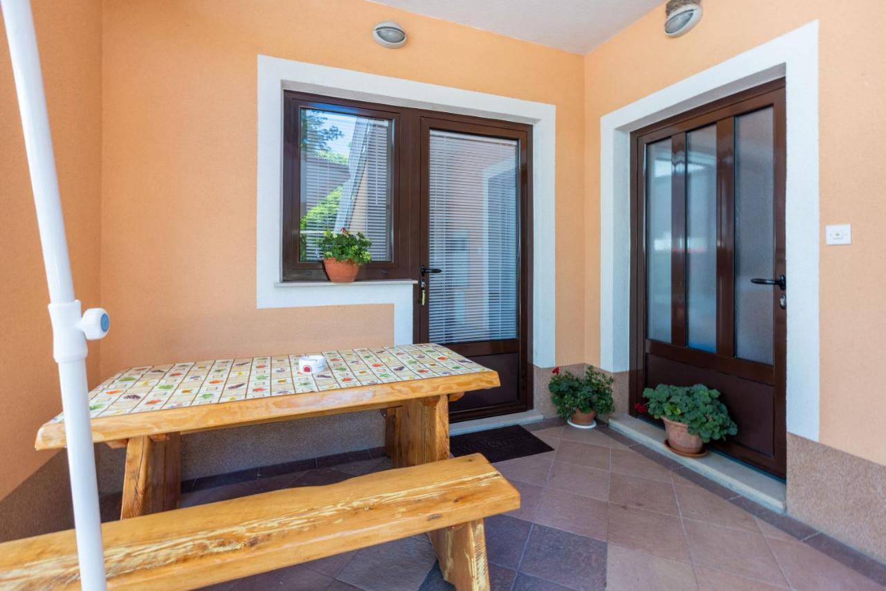 Apartments Lilin Crikvenica Εξωτερικό φωτογραφία