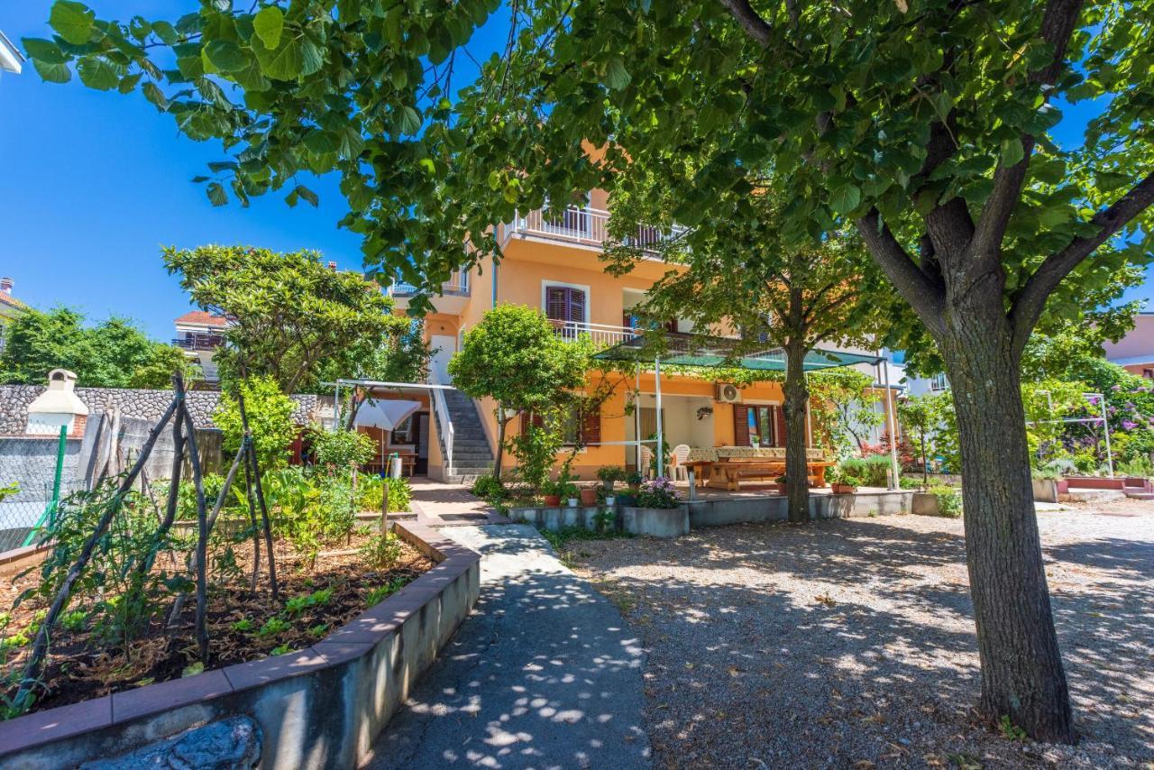 Apartments Lilin Crikvenica Εξωτερικό φωτογραφία